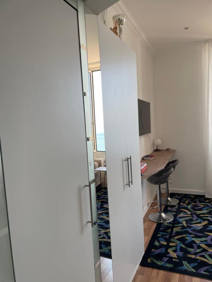 Fabulous !!Apartment A Front Of Legendary Monte Carlo Beach And Tennis Club ! Roquebrune-Cap-Martin Exteriör bild